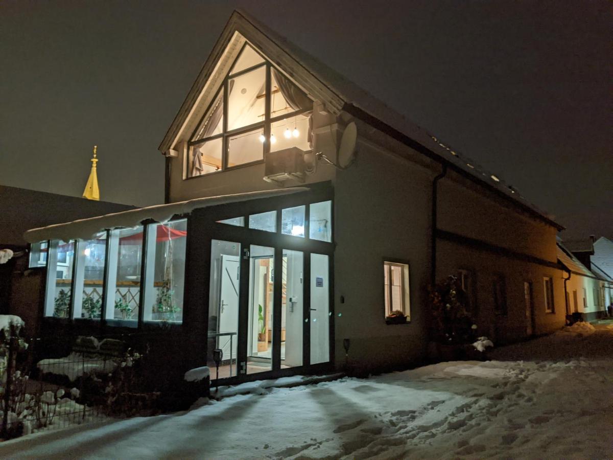 Bonito - Historischer Streckhof Schützen am Gebirge Exterior foto